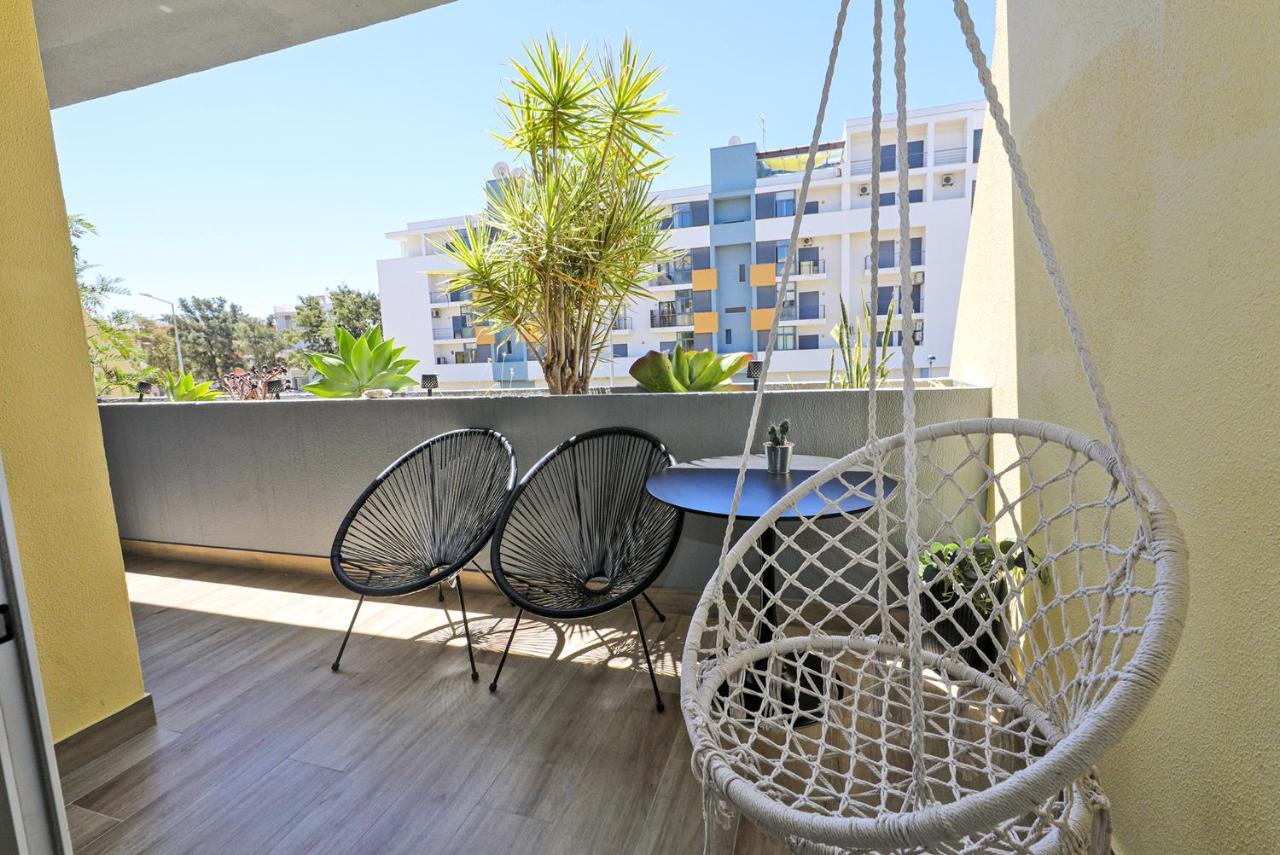 B11 - Beach Way Apartment Lagos Exteriör bild