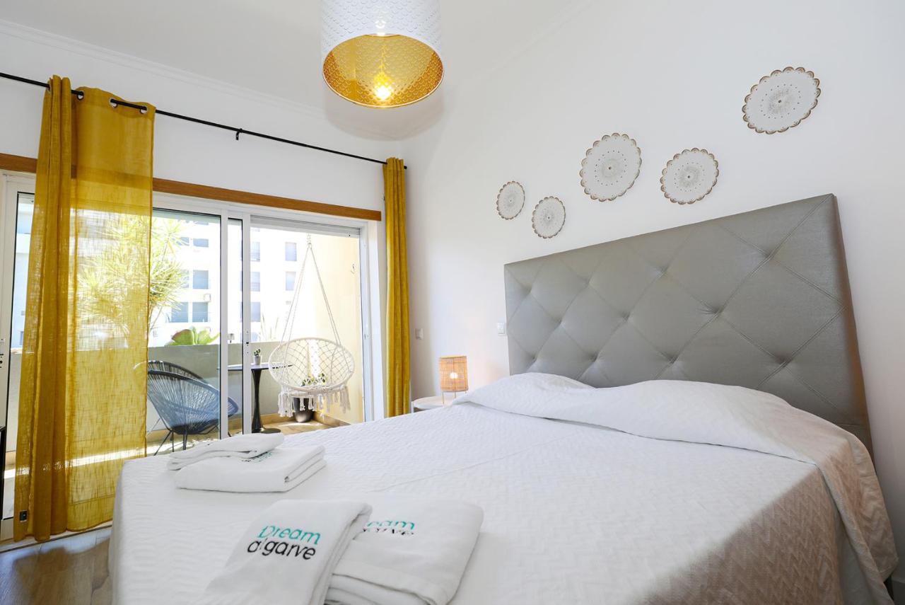 B11 - Beach Way Apartment Lagos Exteriör bild